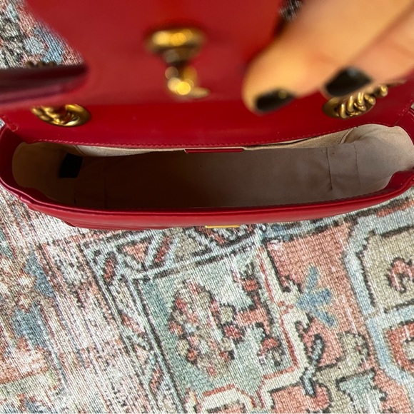 Gucci Marmont Matelassé Mini Bag - Picture 11 of 14